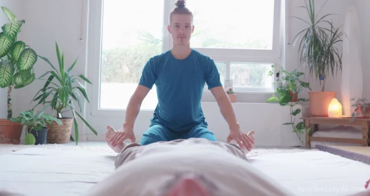 Thai Yoga Massage & Heilsame Körperarbeit, Berlin - Foto 2