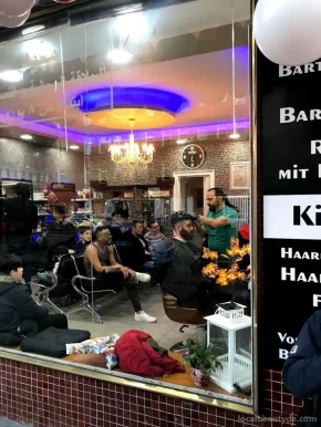 Urban Sparkz Streetfashion & Barbershop, Berlin - Foto 3