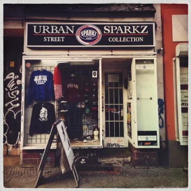 Urban Sparkz Streetfashion & Barbershop, Berlin - Foto 2