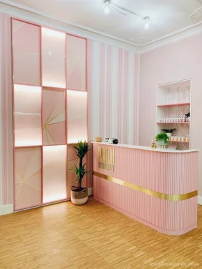 Peach Beauty House, Berlin - Foto 1