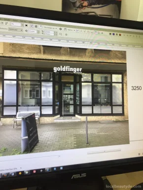 Goldfinger Friseur, Bochum - Foto 1