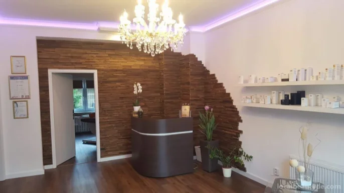 Cosmetic Lounge - Professional Nails by Juliette Ihle & Sandy Rost, Brandenburg - Foto 3