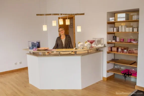 Beauty and Care, Darmstadt - Foto 1
