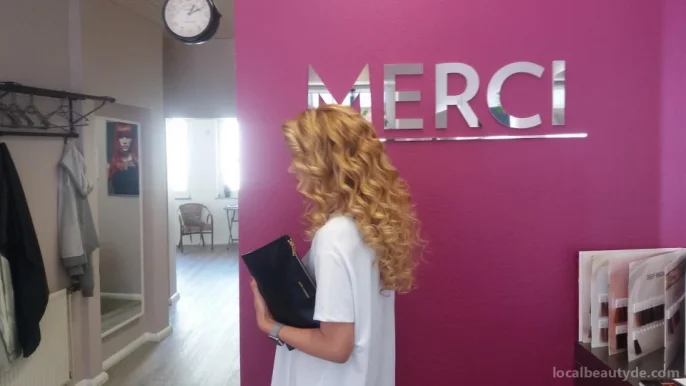 MERCI Hair & Beautylounge, Düsseldorf - Foto 1