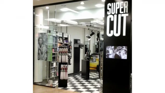 Super Cut Friseur, Düsseldorf - Foto 2