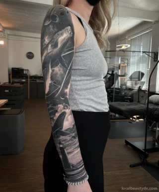 Dark Grey Tattoo, Essen - Foto 1