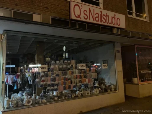 Q's Nailstudio, Hamburg - 