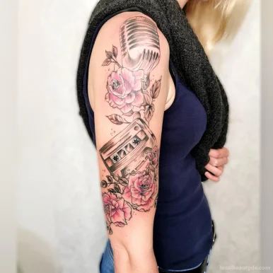 Lady Holle Ink (Scary Skin Tattoo by Zis), Hessen - Foto 1