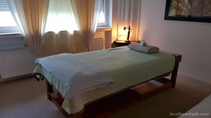 Sawasdee - Thai-Massage, Fussreflexzonen-Massage und Schulung, Karlsruhe - Foto 4