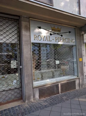 Royal-piercing, Kassel - 