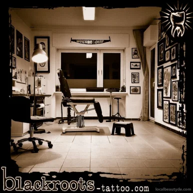 Blackroots tattoo, Köln - Foto 1