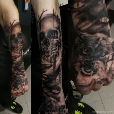 Nitis Deathinteresse surrealistic tattooing, Leipzig - Foto 1