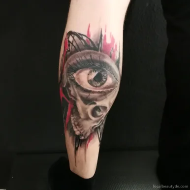 Nitis Deathinteresse surrealistic tattooing, Leipzig - Foto 3