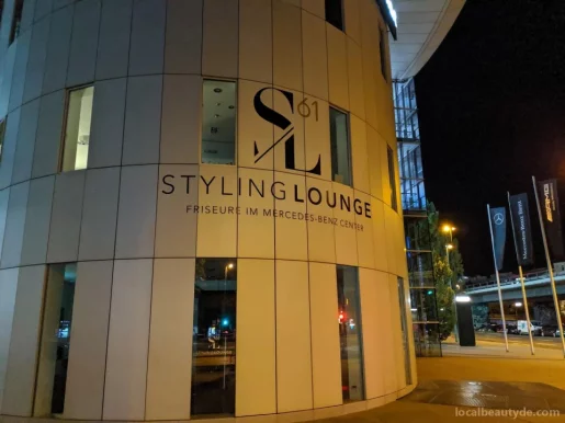 Styling Lounge 61 Friseure im Mercedes-benz Center, München - Foto 1