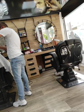 Barber Shop in burg, Sachsen-Anhalt - Foto 1