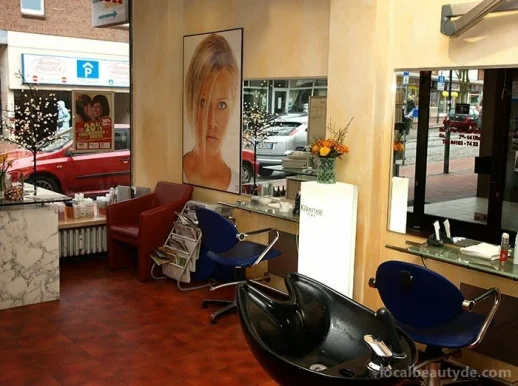 Z light, Z Hair+Beauty Friseurbetriebe GmbH, Schleswig-Holstein - Foto 1