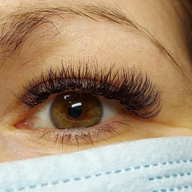 DeLuxe Lash & Brow Extensions | Wimpern-Verlängerung - Wimpern-Lifting - Permanent Make-up, Ulm - Foto 1